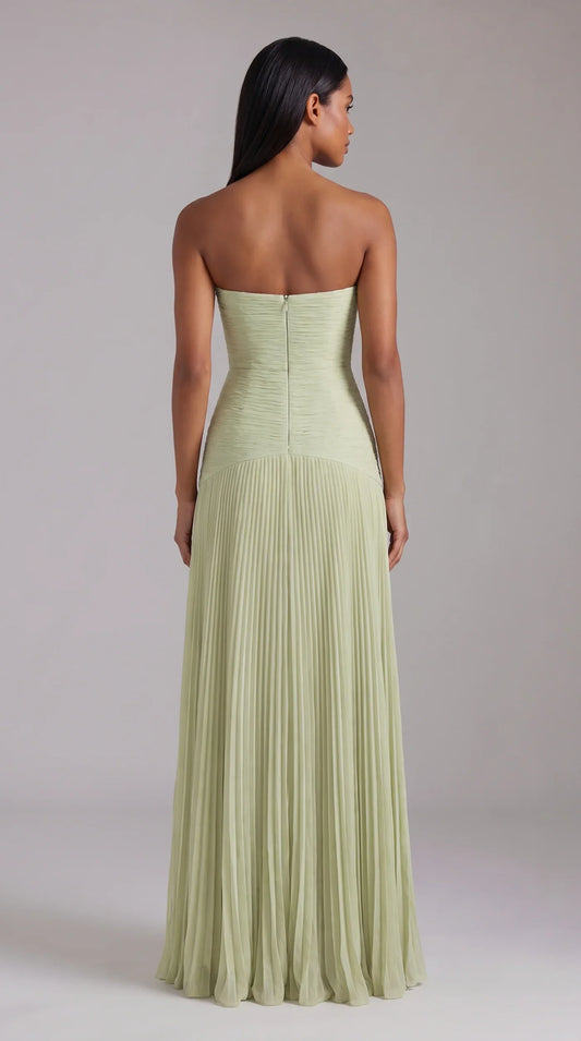 Almudena | Vestido Elegancia Sofisticada que Estiliza con Delicadeza
