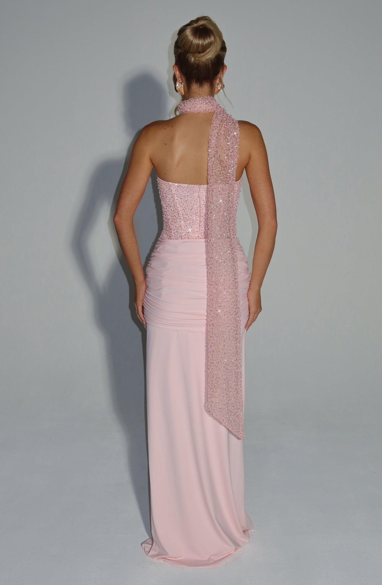 Siara | Vestido Maxi de Noche con Corpiño de Cristales